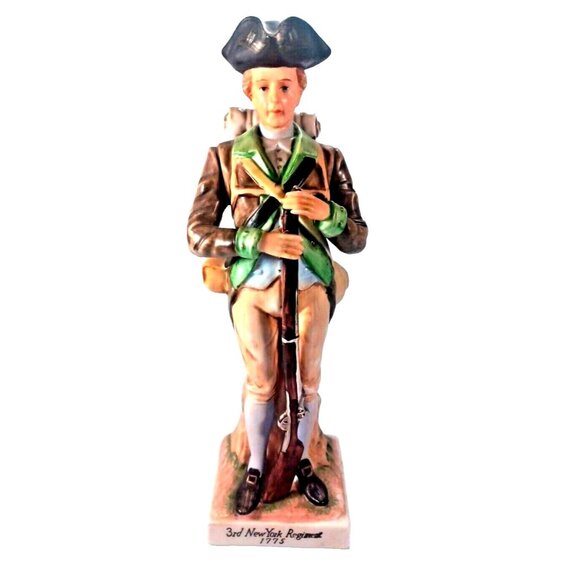 Andrea by Sadek 13" 1775 3rd New York Regiment Revolutionary Soldier Figurine - Picture 1 of 12